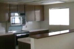 Apt 116 Kitchen.jpg