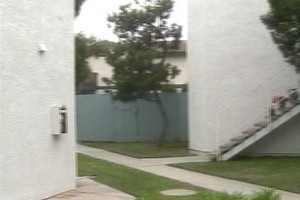Apt 214 Courtyard_Spa.jpg