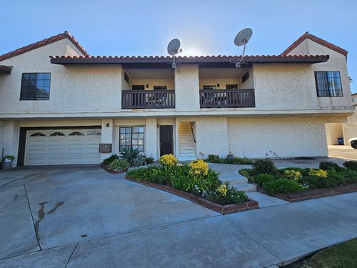 327 Crest exterior 2.jpg