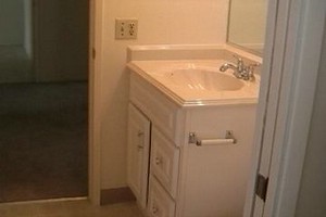 Guest bath - New vanity.jpg