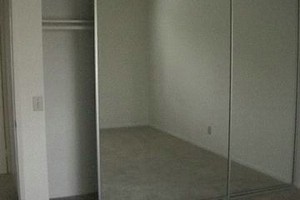 Guestroom - New Glass Dorrs.jpg